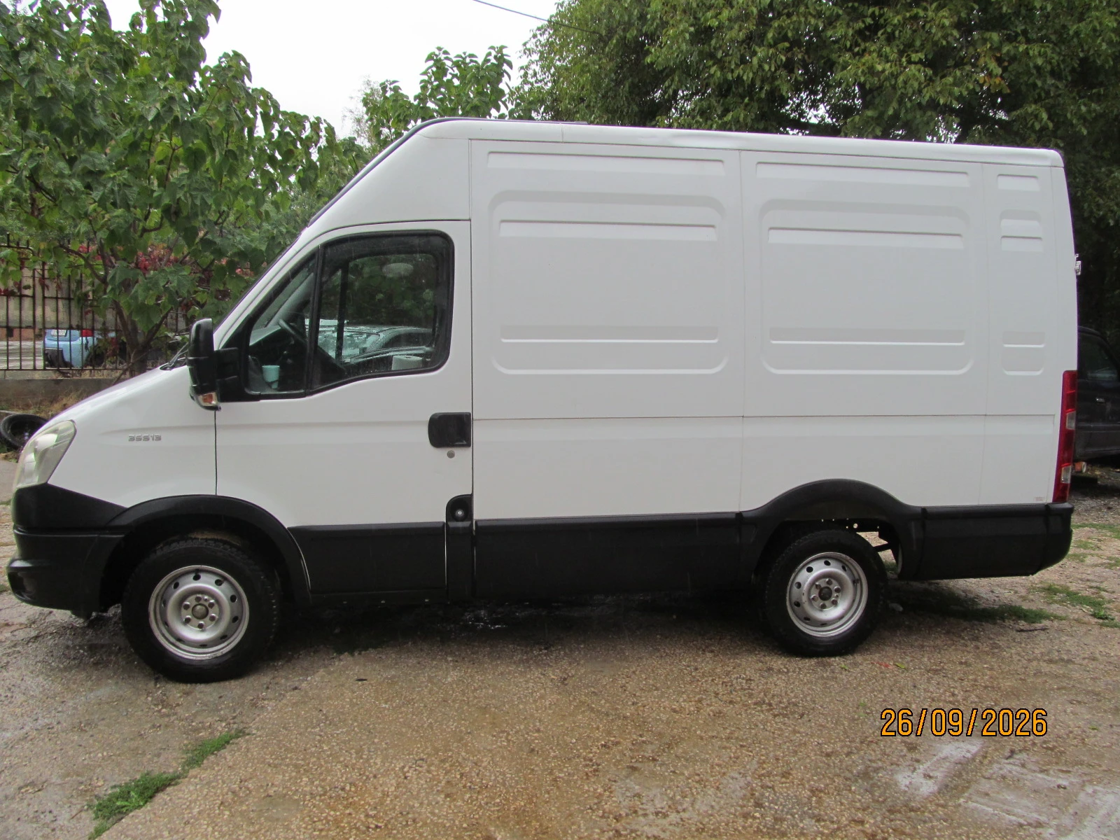 Iveco Daily 35 s 13, снимка 2 - Бусове и автобуси - 56236827