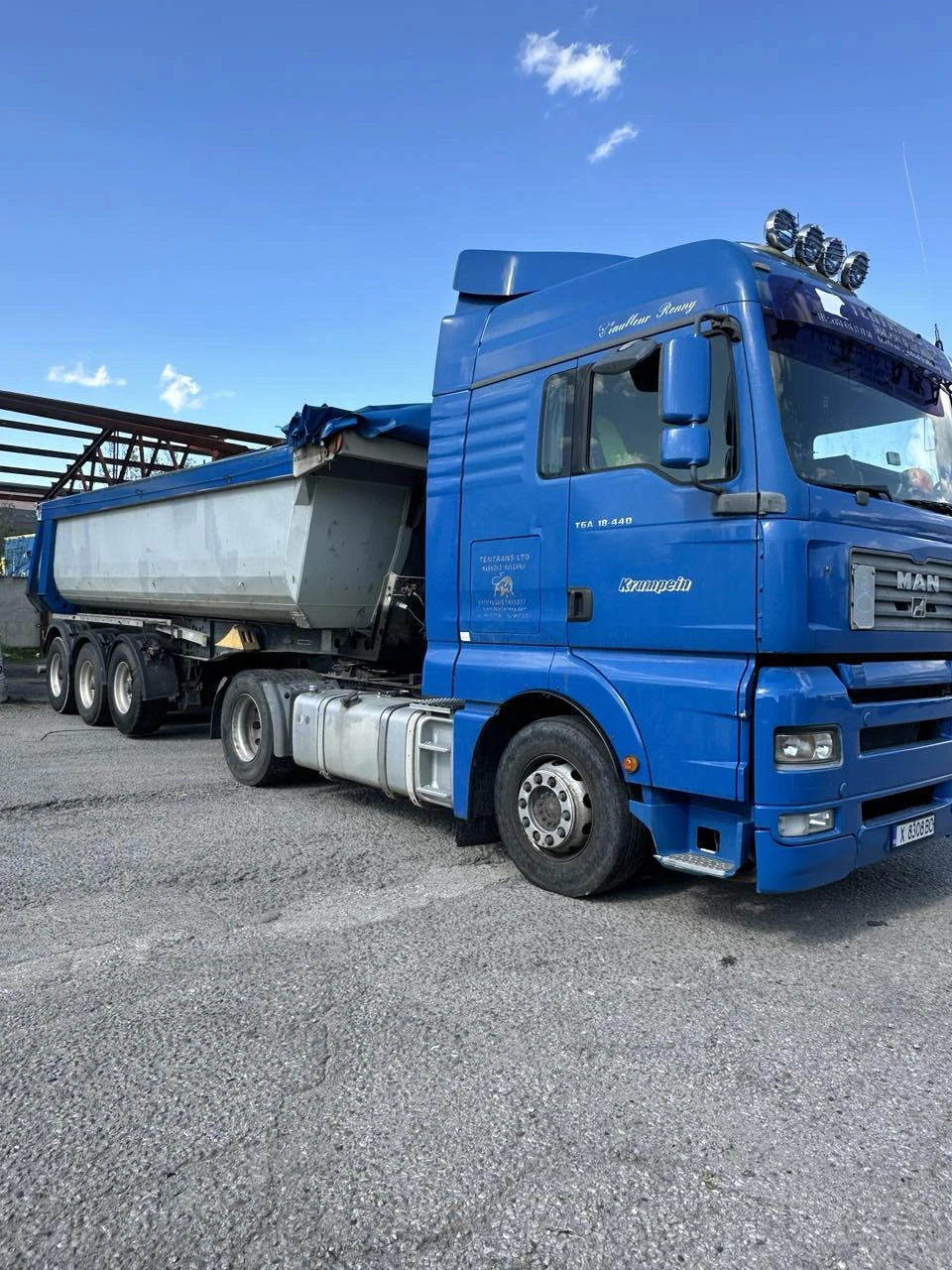 Volvo F12  - изображение 7