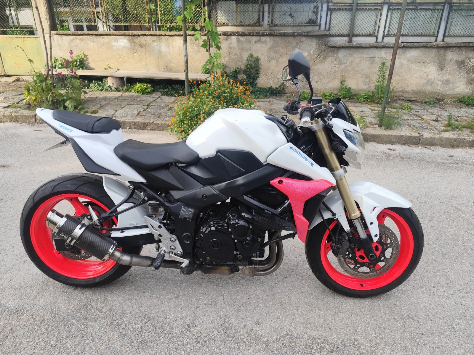 Suzuki Gsr 750 | Mobile.bg � ����������� 1