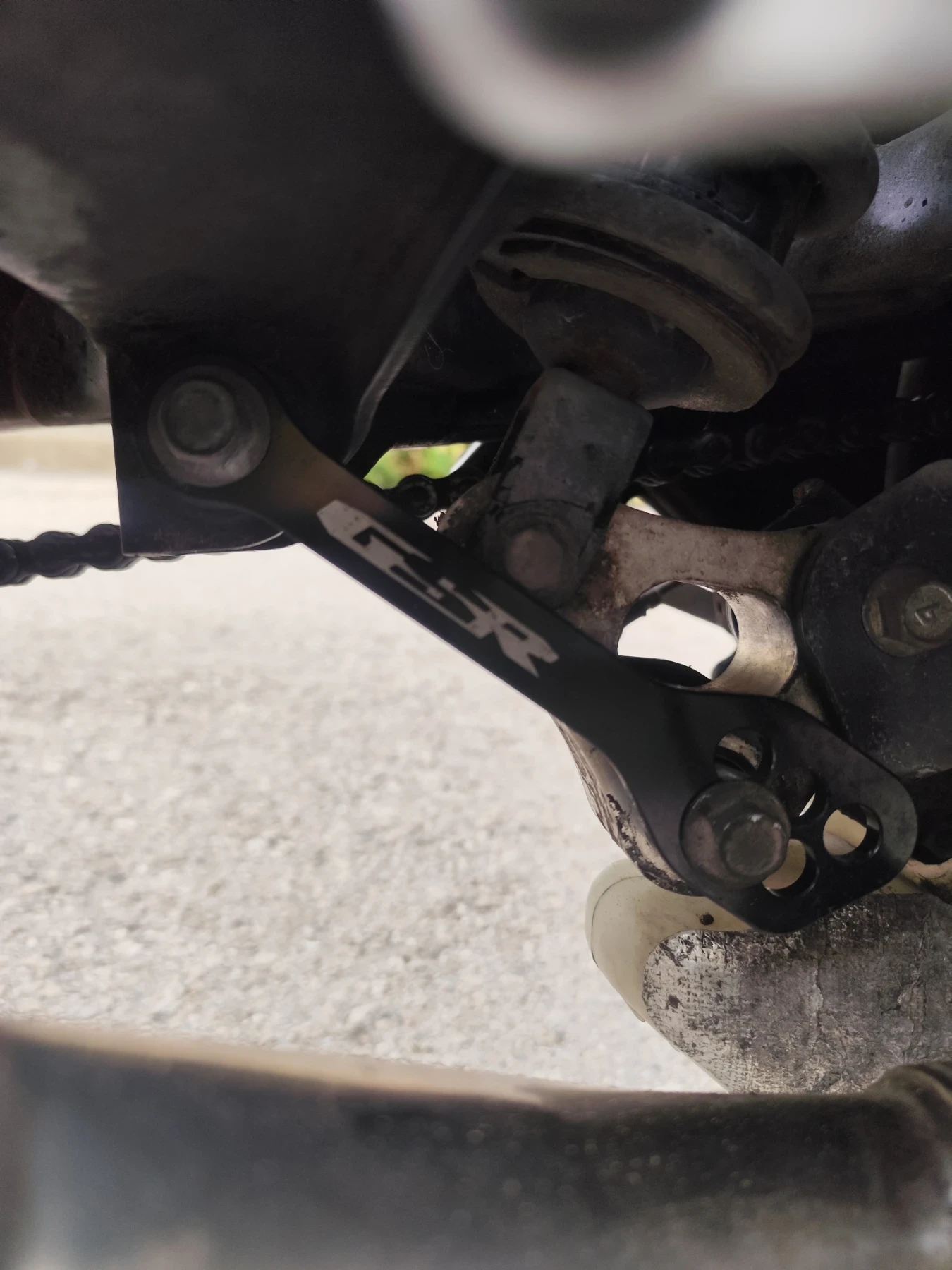 Suzuki Gsr 750 | Mobile.bg � ����������� 8