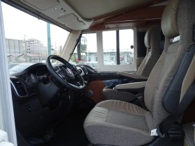 Кемпер Carthago C-Line I 4.9 LE, снимка 7