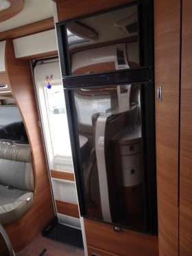 Кемпер Carthago C-Line I 4.9 LE, снимка 13