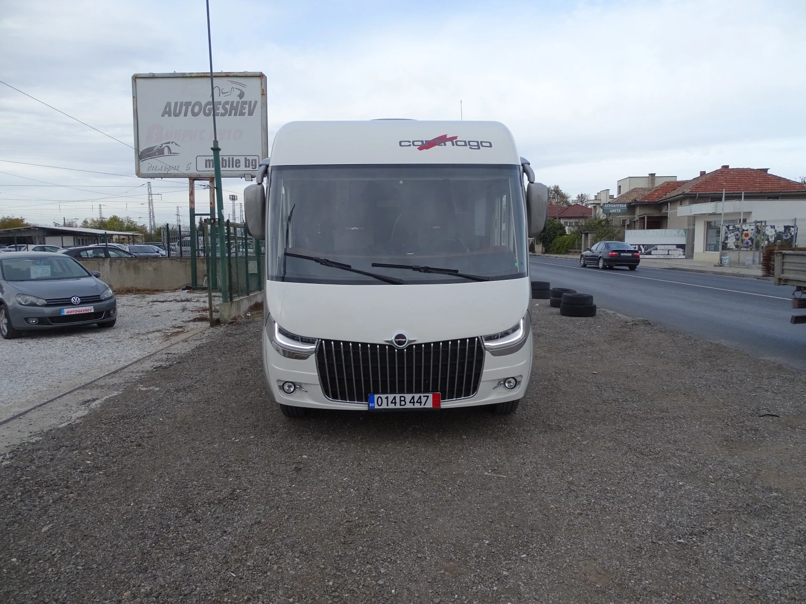 Кемпер Carthago C-Line I 4.9 LE, снимка 1