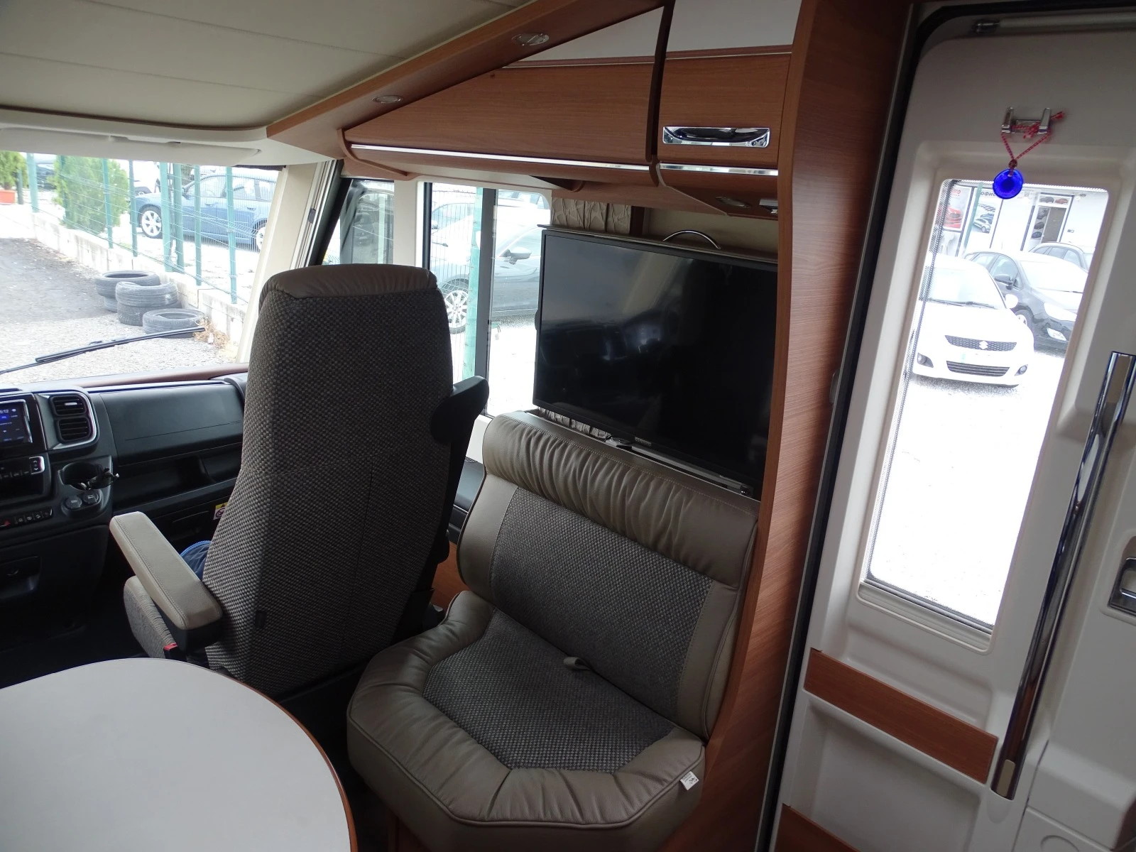  Carthago C-Line I 4.9 LE | Mobile.bg   12