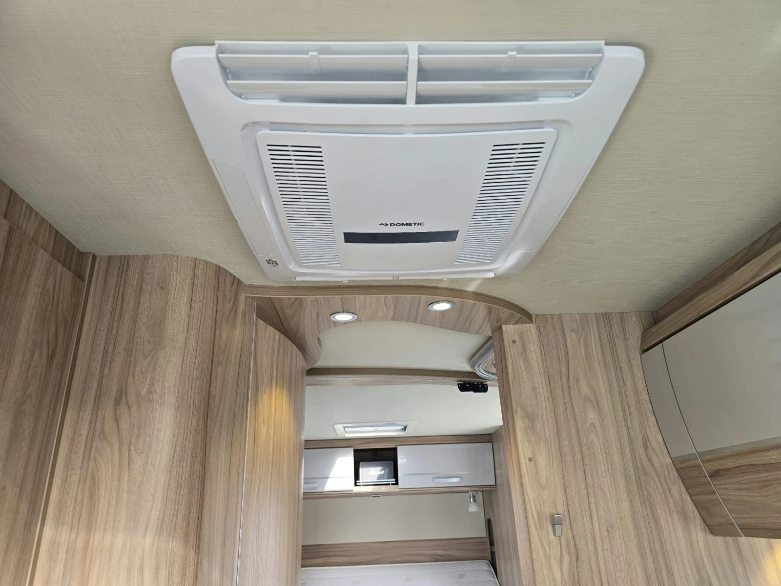 ������ HYMER / ERIBA 698 | Mobile.bg � ����������� 17