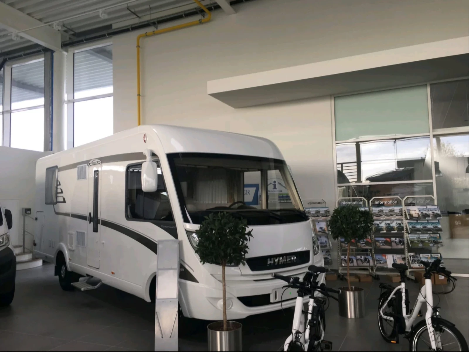 Кемпер HYMER / ERIBA 698