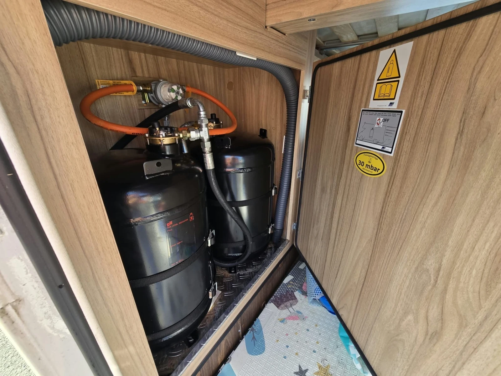 ������ HYMER / ERIBA 698 | Mobile.bg � ����������� 16