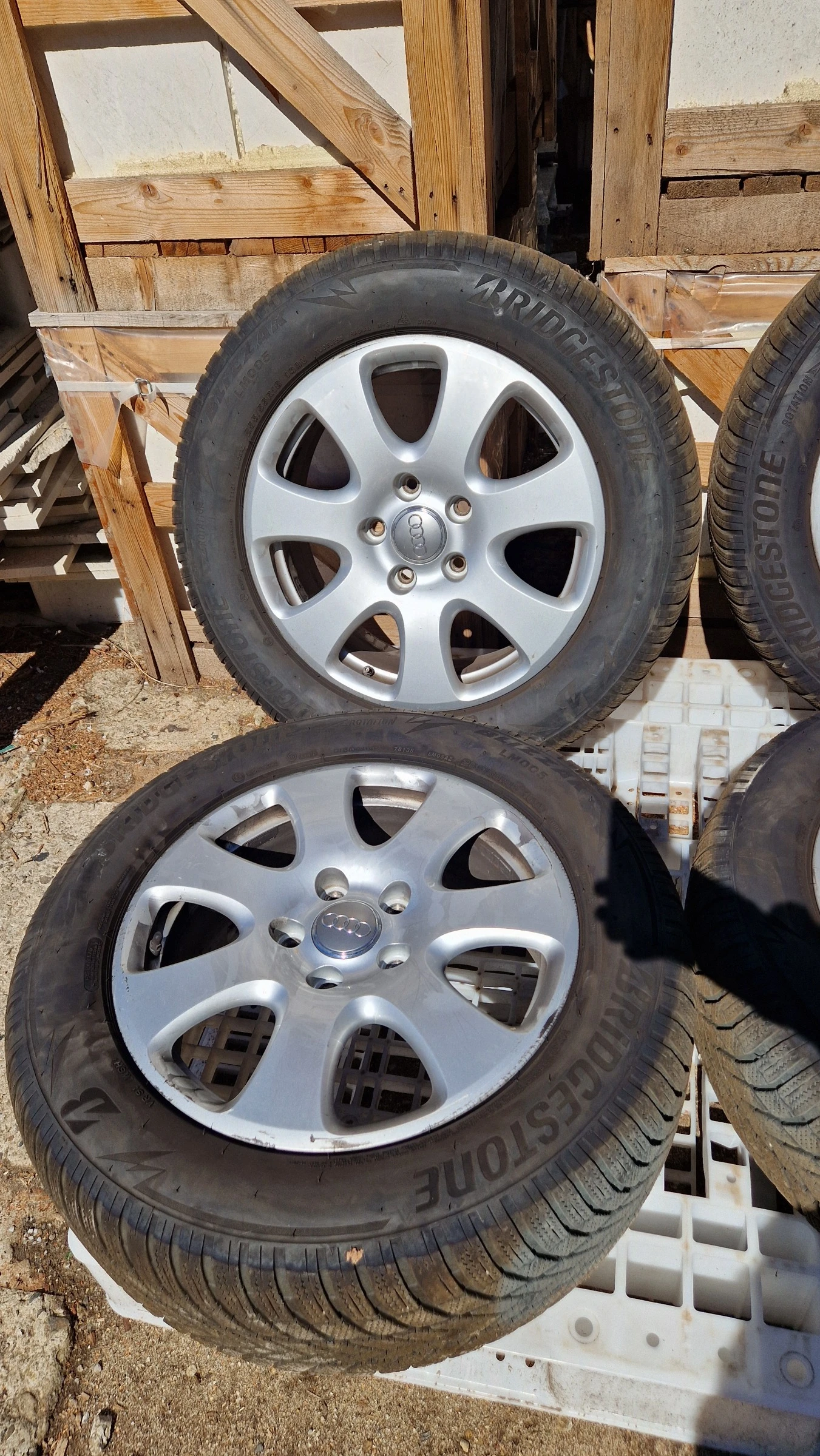 ���� � ������ 255/55R18 �� Audi Q7 | Mobile.bg � ����������� 2