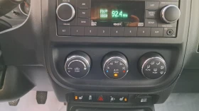 Jeep Compass 4X4 FULL ИЗКЛЮЧИТЕЛЕН СЕРВИ КНИЖ ОБСЛУЖ УНИКТ КОЖА, снимка 11
