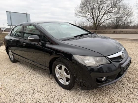 Honda Civic 1.6 16v/125p.s-Facelift-Sedan!!!, снимка 2