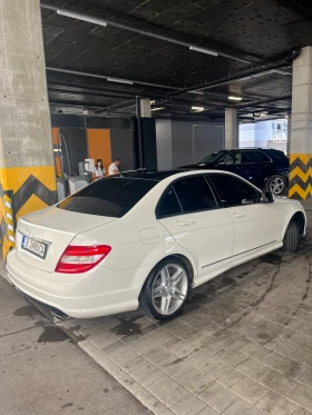 Mercedes-Benz C 300, снимка 3