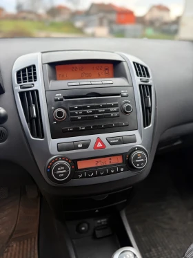 Kia Ceed 125000КМ НОВ ВНОС ЗАПАЗЕН, снимка 13