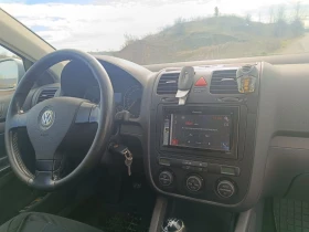 VW Golf - 3300 € / 6454.24 лв. - 60938902 5