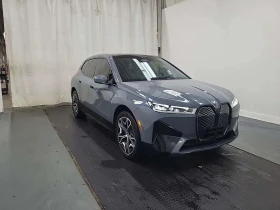 ������ BMW iX
