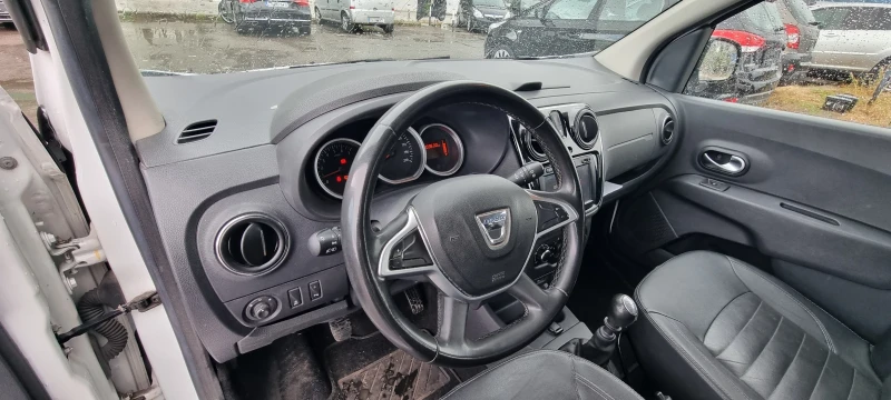 Dacia Lodgy 1.5 dci 109k.c ITALIA EURO 6B , снимка 8 - Автомобили и джипове - 47261661