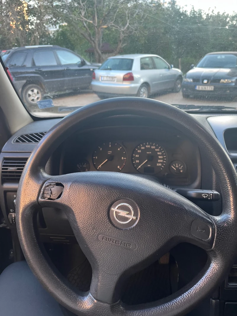 Opel Astra, снимка 8 - Автомобили и джипове - 47538491