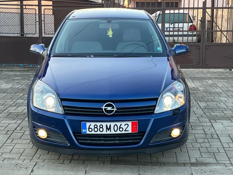 Opel Astra 1.6 Twinport, снимка 7 - Автомобили и джипове - 48711655