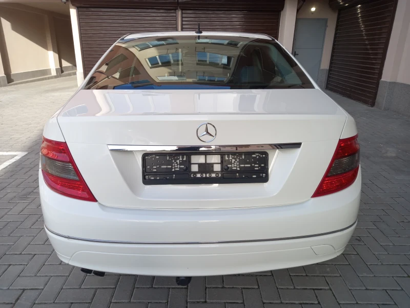 Mercedes-Benz C 180 Avangarde * Kompressor * Перла, снимка 7 - Автомобили и джипове - 49515801