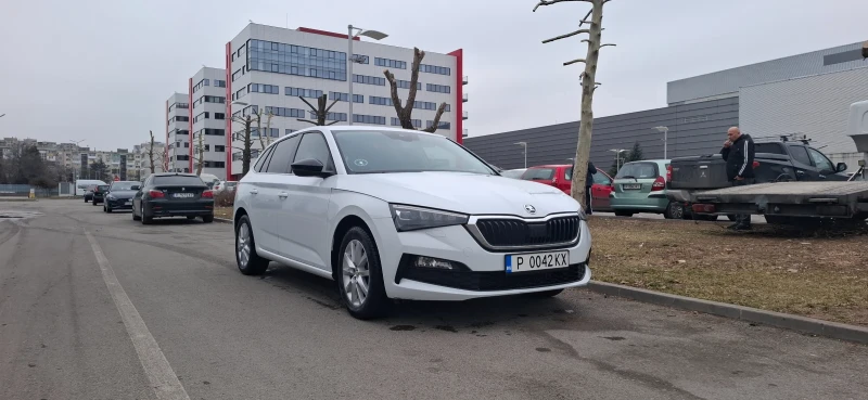 Skoda Scala 1.6, снимка 4 - Автомобили и джипове - 49137192