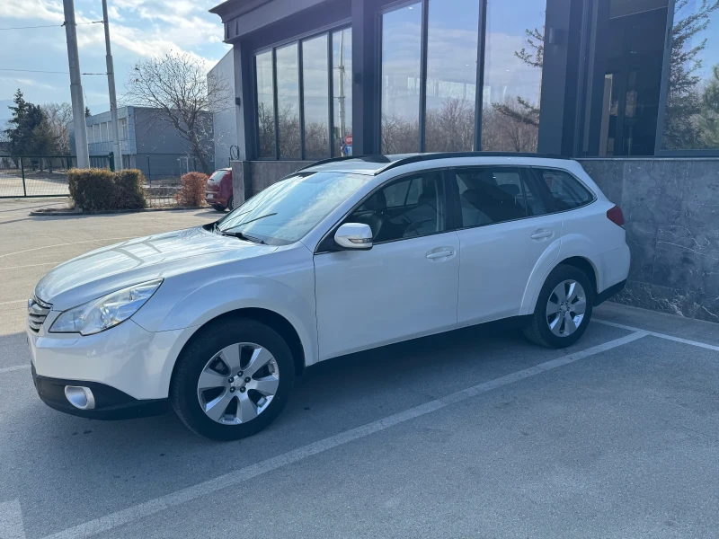 Subaru Outback 2, 5 l 167kc, снимка 4 - Автомобили и джипове - 49143621