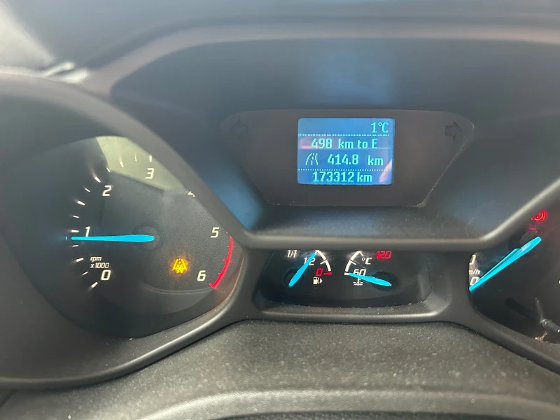 Ford Connect, снимка 8 - Автомобили и джипове - 49269001