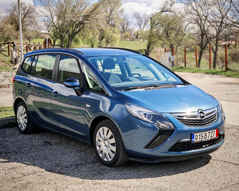 Opel Zafira Tourer 1.4T ФАБРИЧНА ГАЗ, снимка 3 - Автомобили и джипове - 49691819