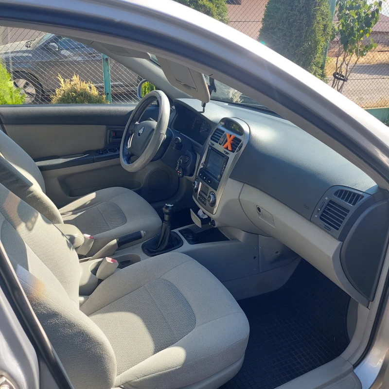 Kia Cerato ЕX, снимка 11 - Автомобили и джипове - 51006069