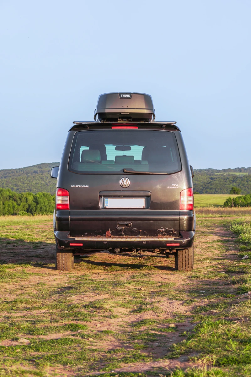 VW Multivan T5, снимка 6 - Автомобили и джипове - 52172159