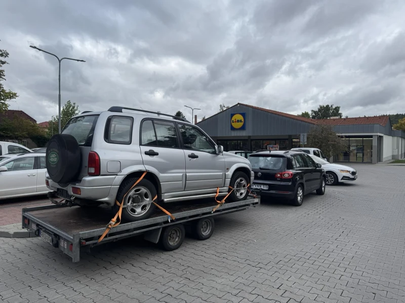 Suzuki Grand vitara 2.0 Бензин 128к.с., снимка 12 - Автомобили и джипове - 52938177