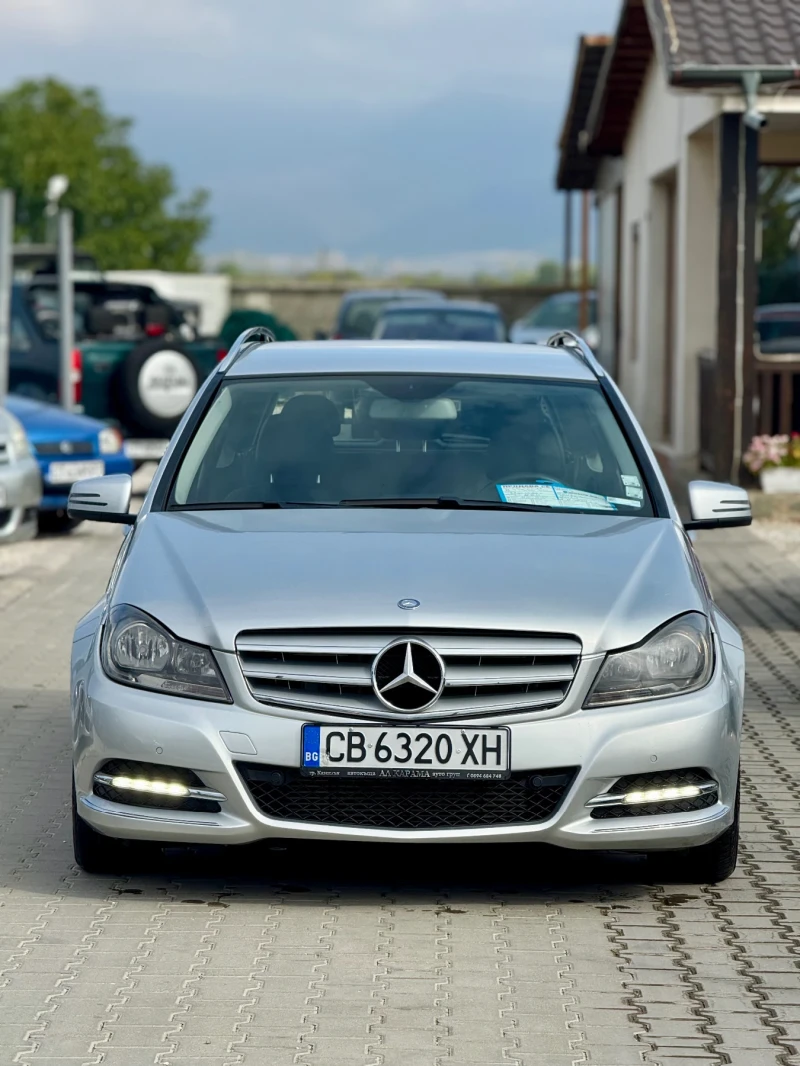 Mercedes-Benz C 250 250* Фейс* Автомат* Клима* Обслужена* 4MATIC* , снимка 2 - Автомобили и джипове - 51676506
