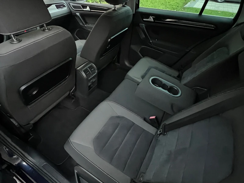 VW Golf 2.0 TDI 150к.с. SPORTSVAN HIGHLINE AUTOMATIC, снимка 11 - Автомобили и джипове - 52690950