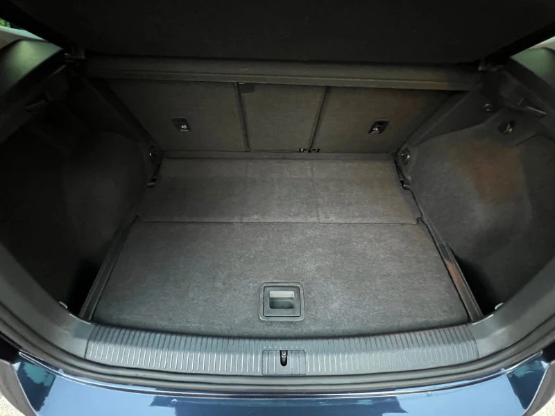 VW Golf 2.0 TDI 150к.с. SPORTSVAN HIGHLINE AUTOMATIC, снимка 16 - Автомобили и джипове - 52690950