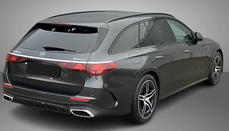 Mercedes-Benz E 300 de* 4M* T-Modell* AMG Line* Multibeam* Pano, снимка 2 - Автомобили и джипове - 52293057