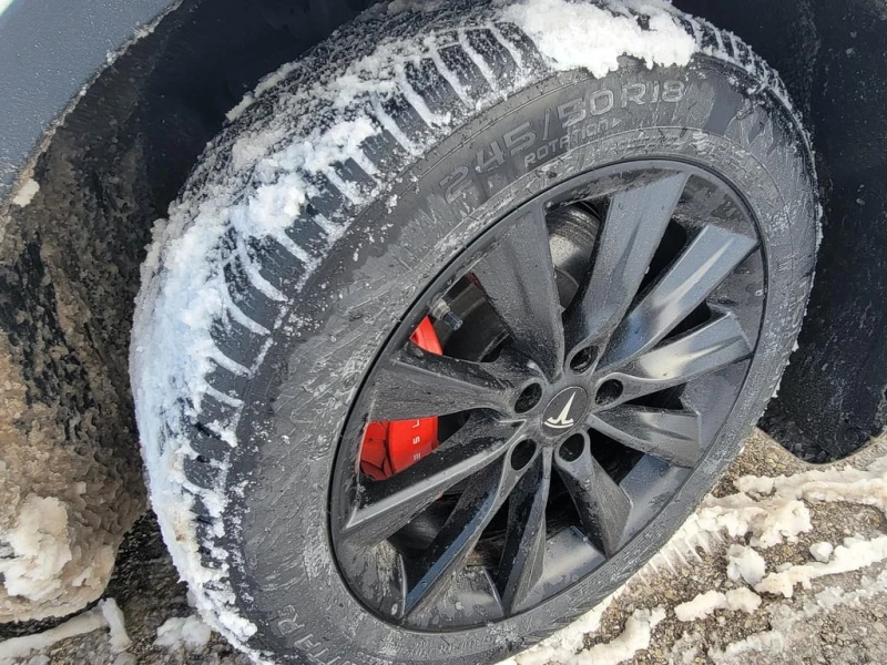 Tesla Model Y * Performance * CARFAX * БЕЗ ПЪРВОНАЧАЛНА ВНОСКА, снимка 7 - Автомобили и джипове - 52777153