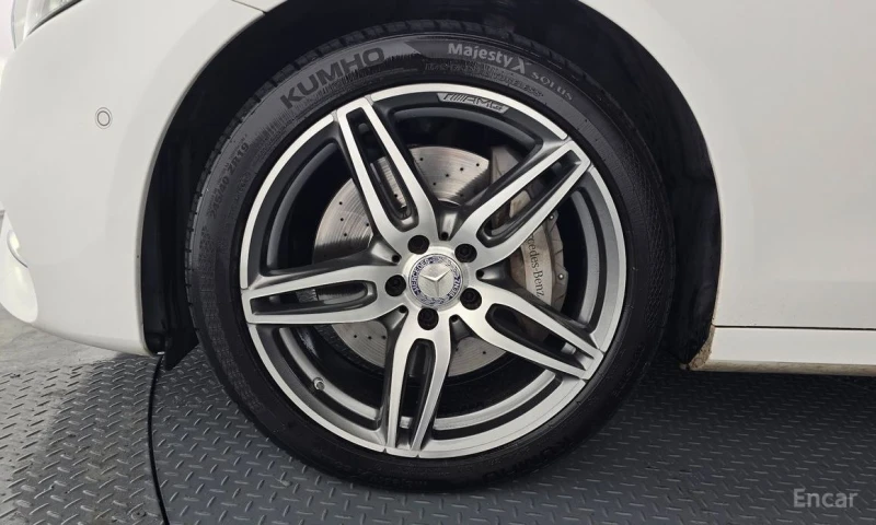 Mercedes-Benz E 350, снимка 5 - Автомобили и джипове - 53277331