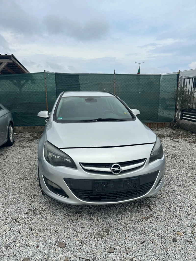 Opel Astra J