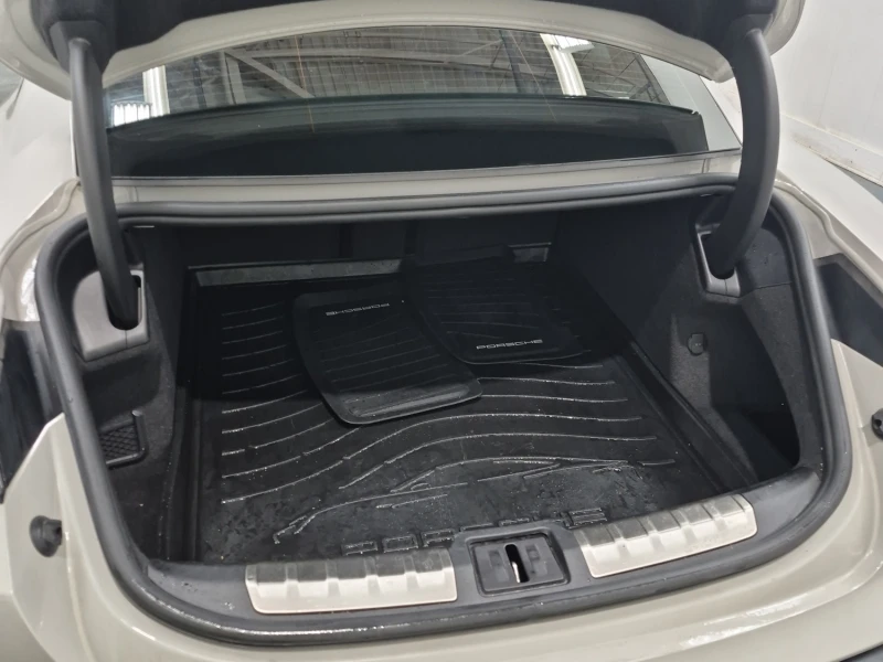 Porsche Taycan 4S AWD, снимка 14 - Автомобили и джипове - 53568110