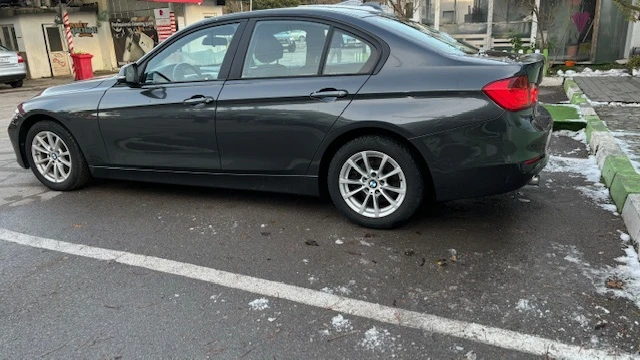 BMW 318, снимка 3 - Автомобили и джипове - 48407910