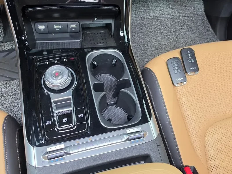 Kia Carnival 9-������/SIGNATURE | Mobile.bg � ����������� 9