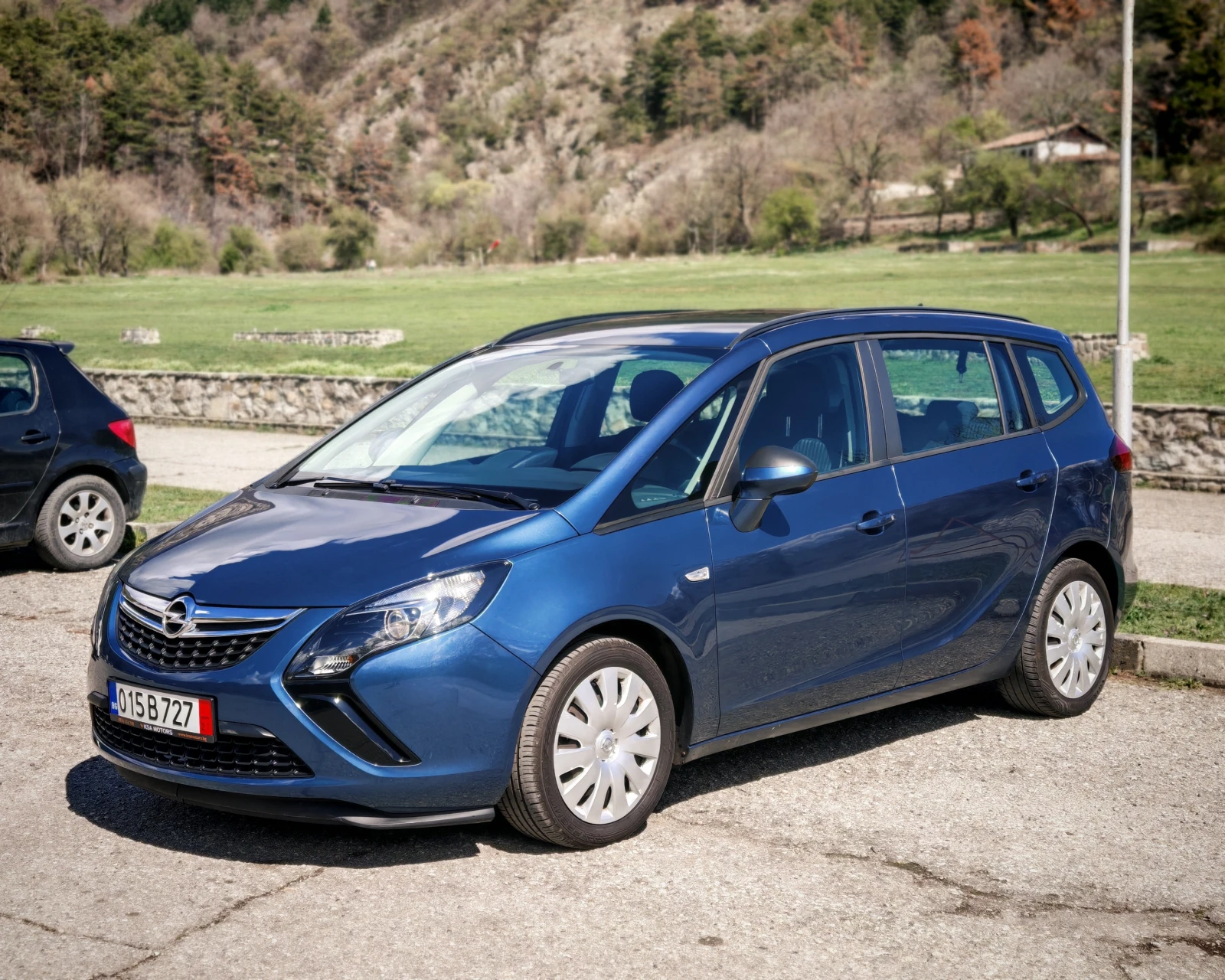 Opel Zafira Tourer 1.4T ФАБРИЧНА ГАЗ, снимка 1