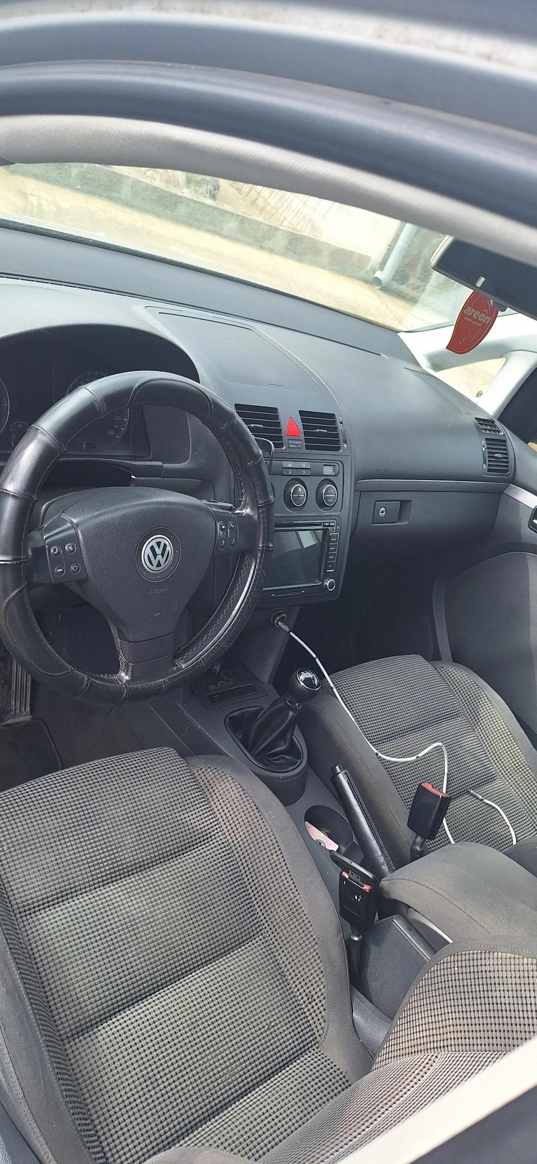 VW Touran 2.0 140кс - изображение 6