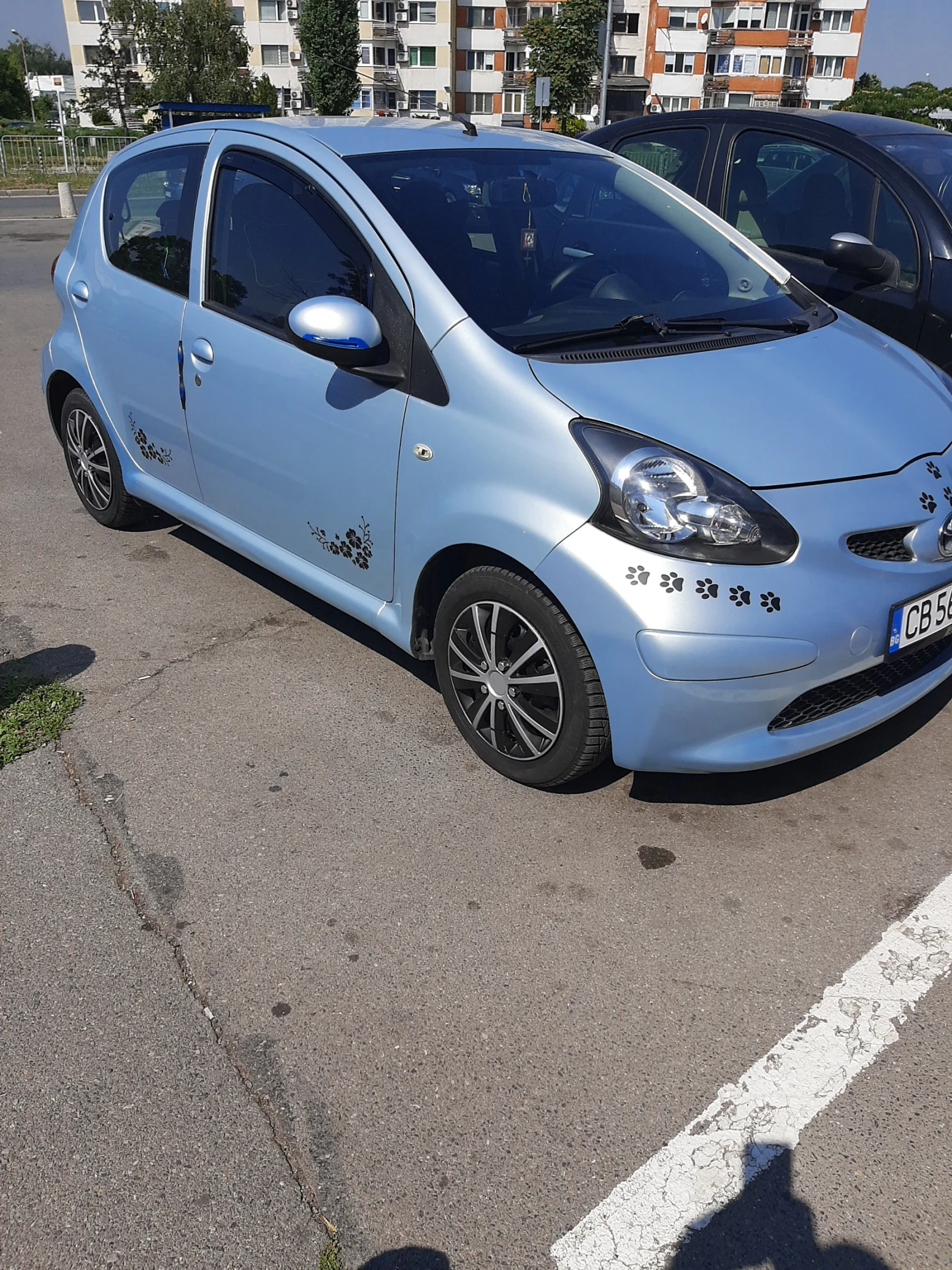 Toyota Aygo 1.0 - изображение 4