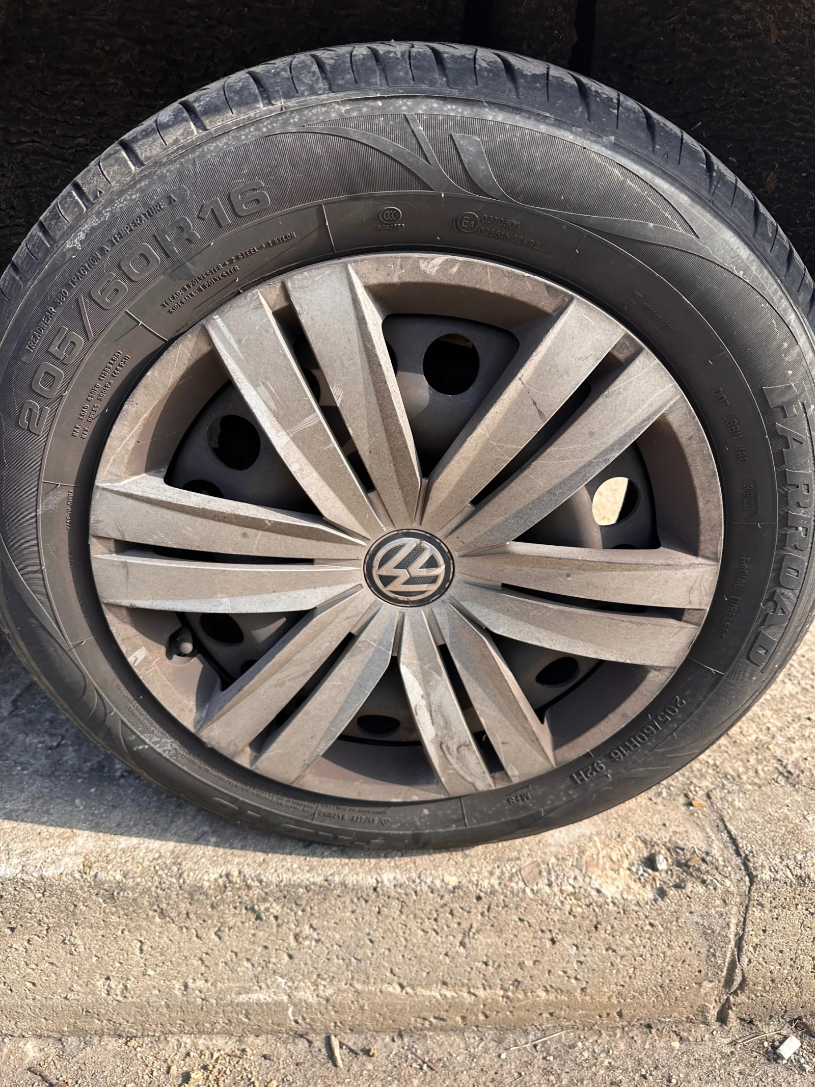 VW Touran 1.6tdi dsg | Mobile.bg   17