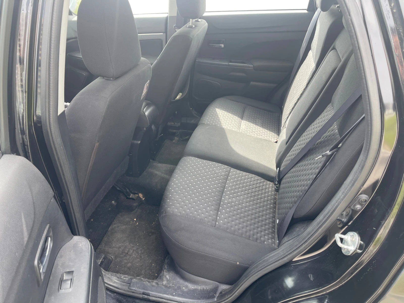 Mitsubishi ASX 1.8DI-D 150HP 4Х4 6СКОРОСТИ ТОП ЦЕНА  - изображение 9