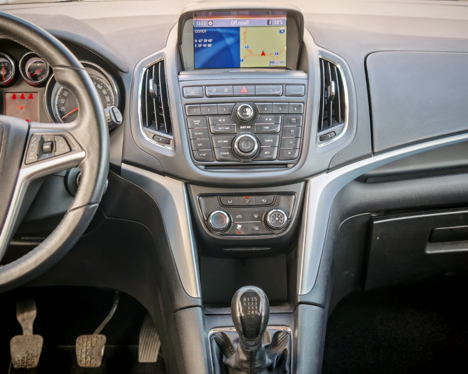 Opel Zafira Tourer 1.4T ФАБРИЧНА ГАЗ | Mobile.bg — изображение 13