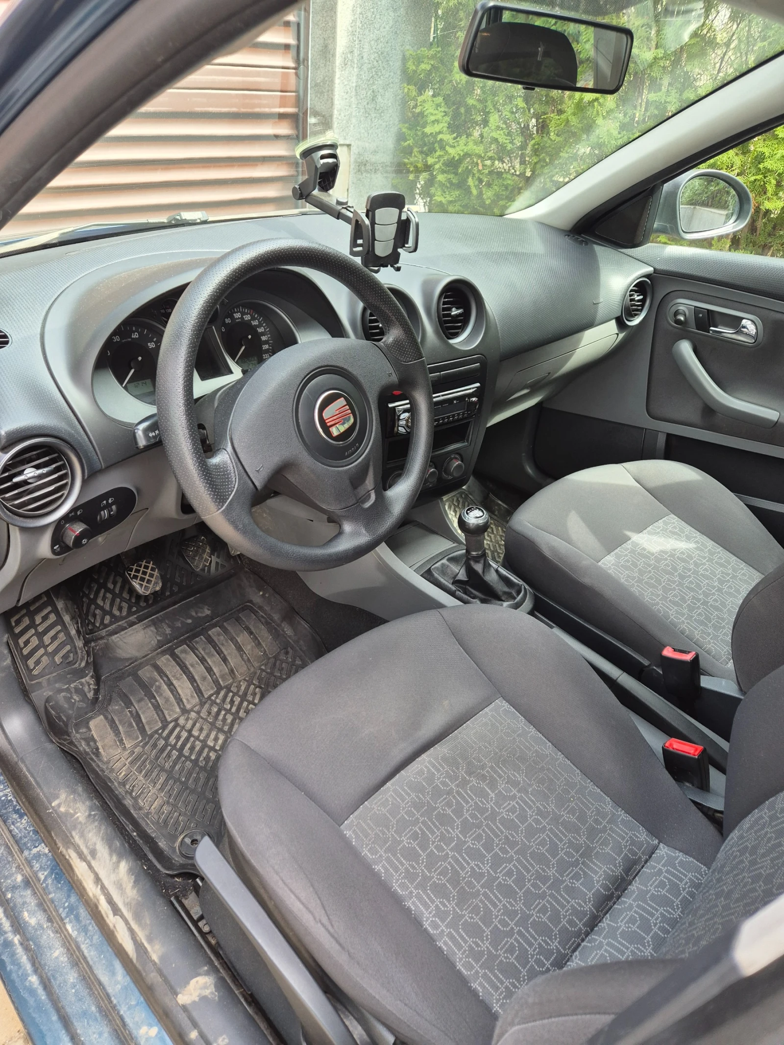 Seat Ibiza  - изображение 7