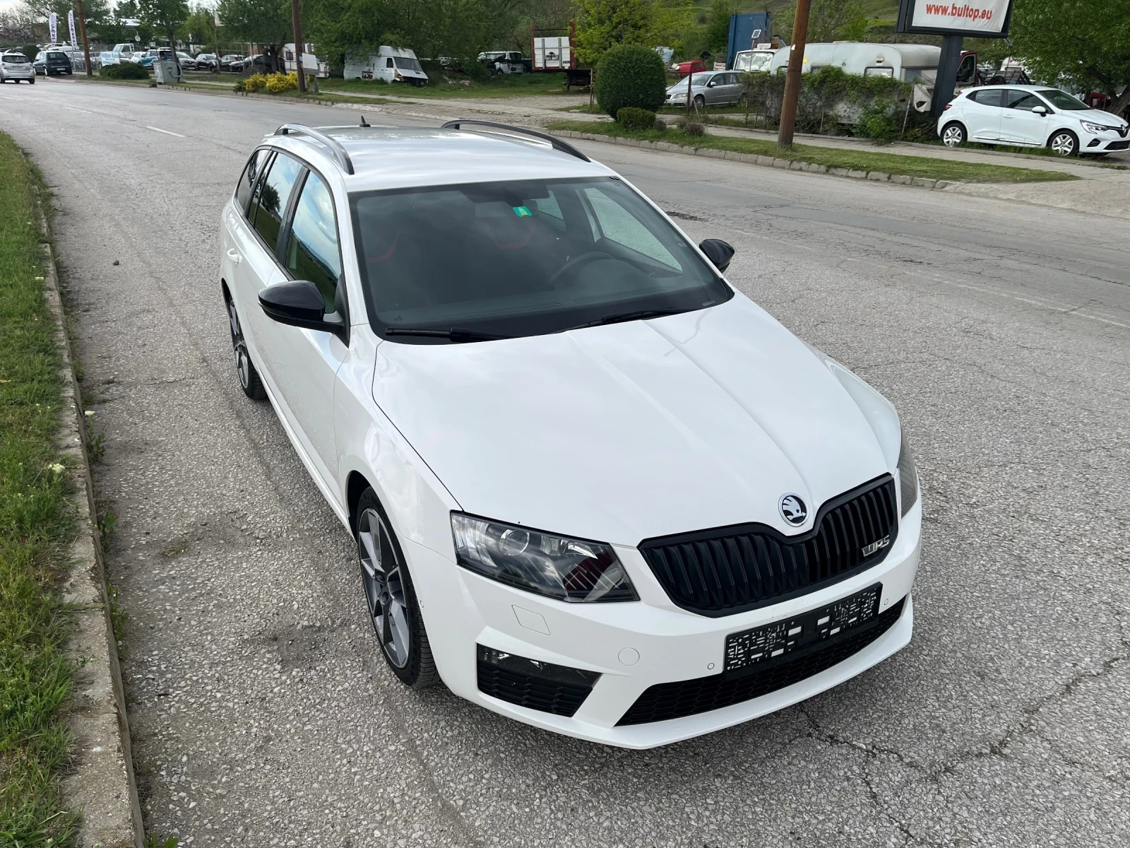 Skoda Octavia RS 2000 Turbo DSG - изображение 8