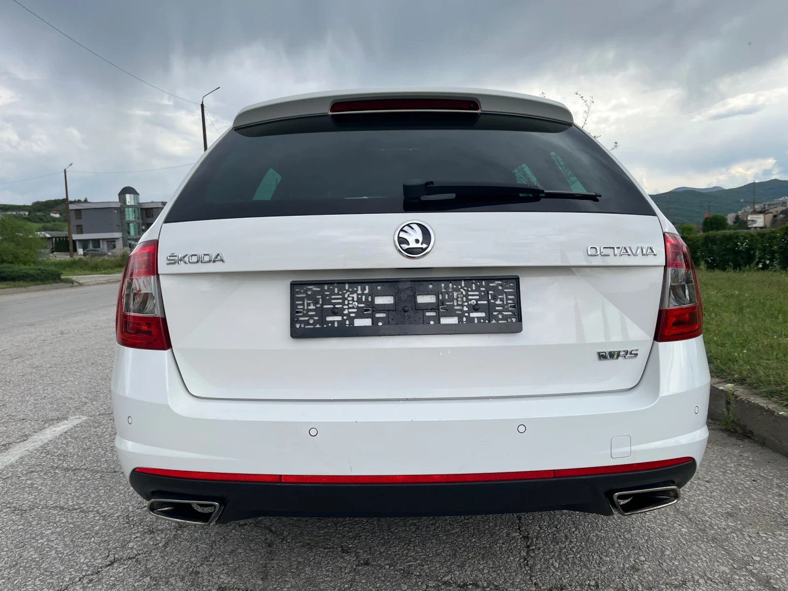 Skoda Octavia RS 2000 Turbo DSG - изображение 4