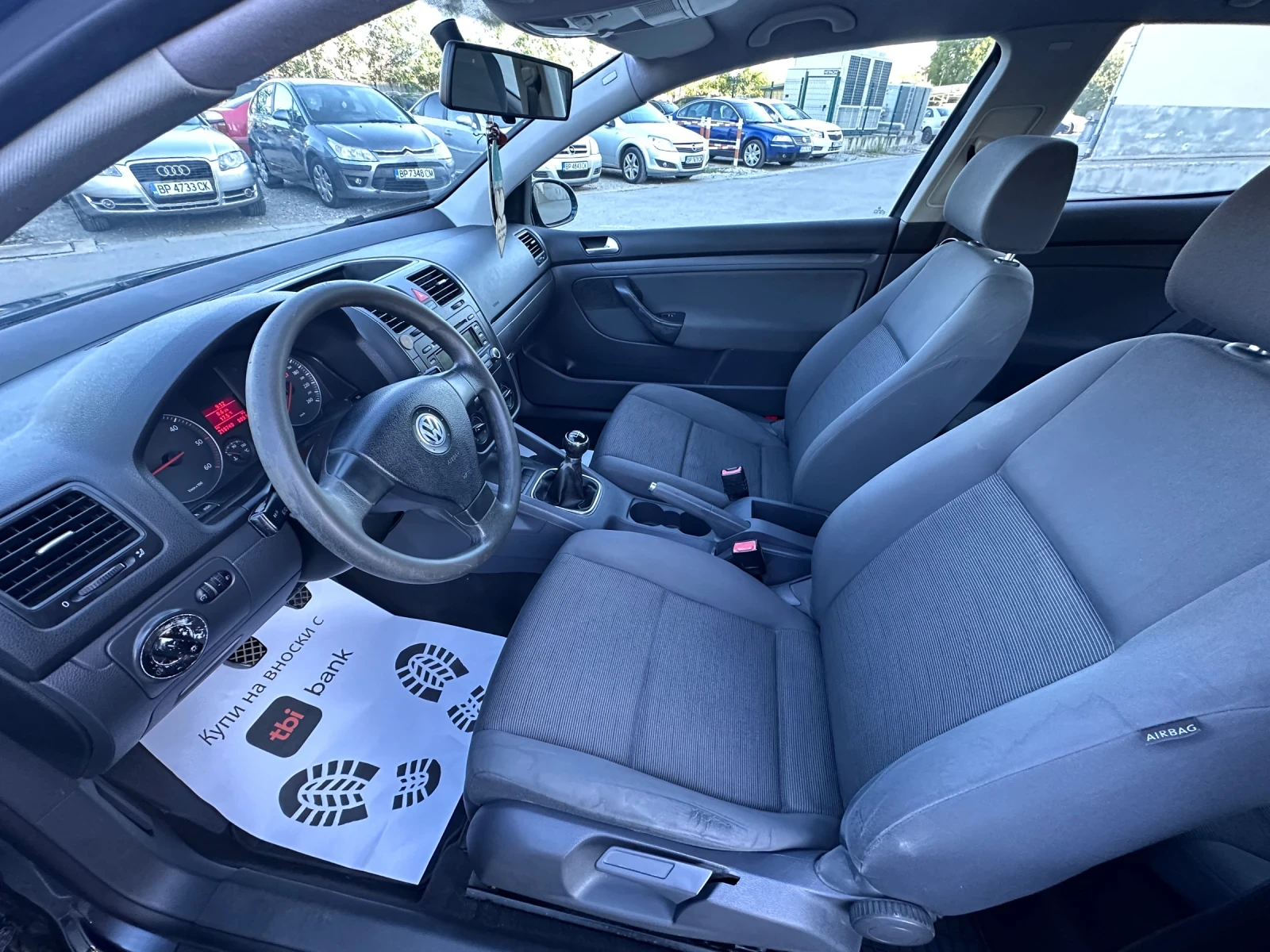 VW Golf 1.9TDI - КЛИМАТИК - изображение 9