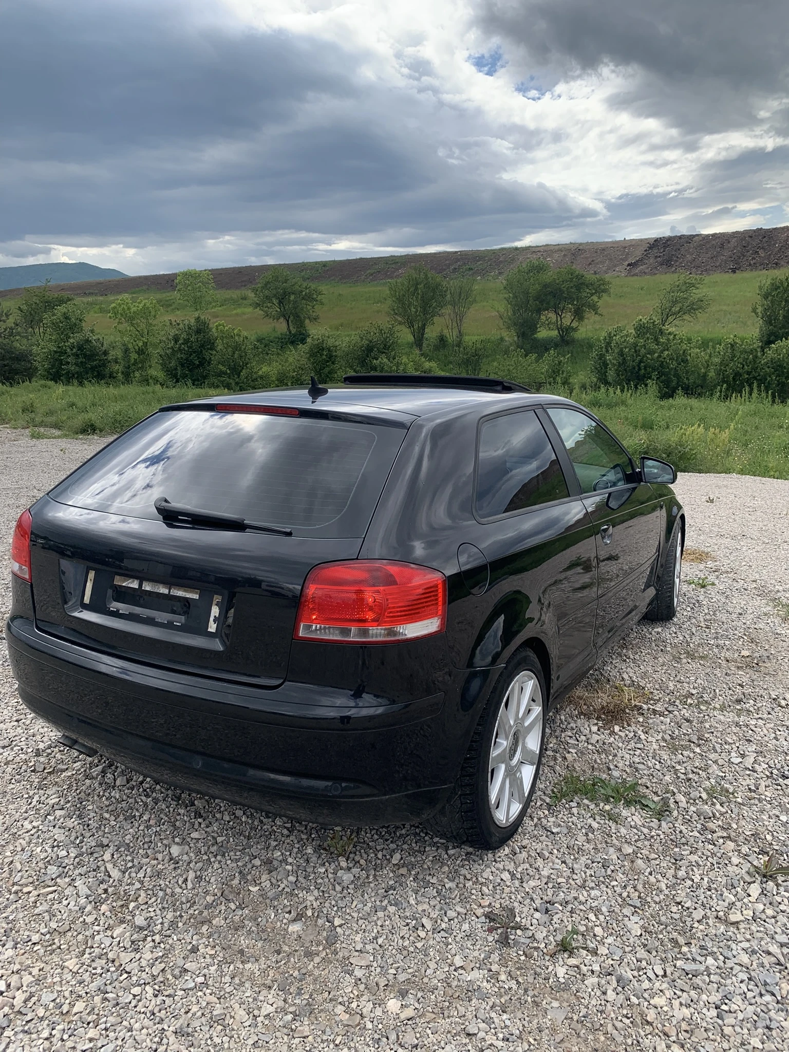 Audi A3 2, 0 TDI  S-line - изображение 8